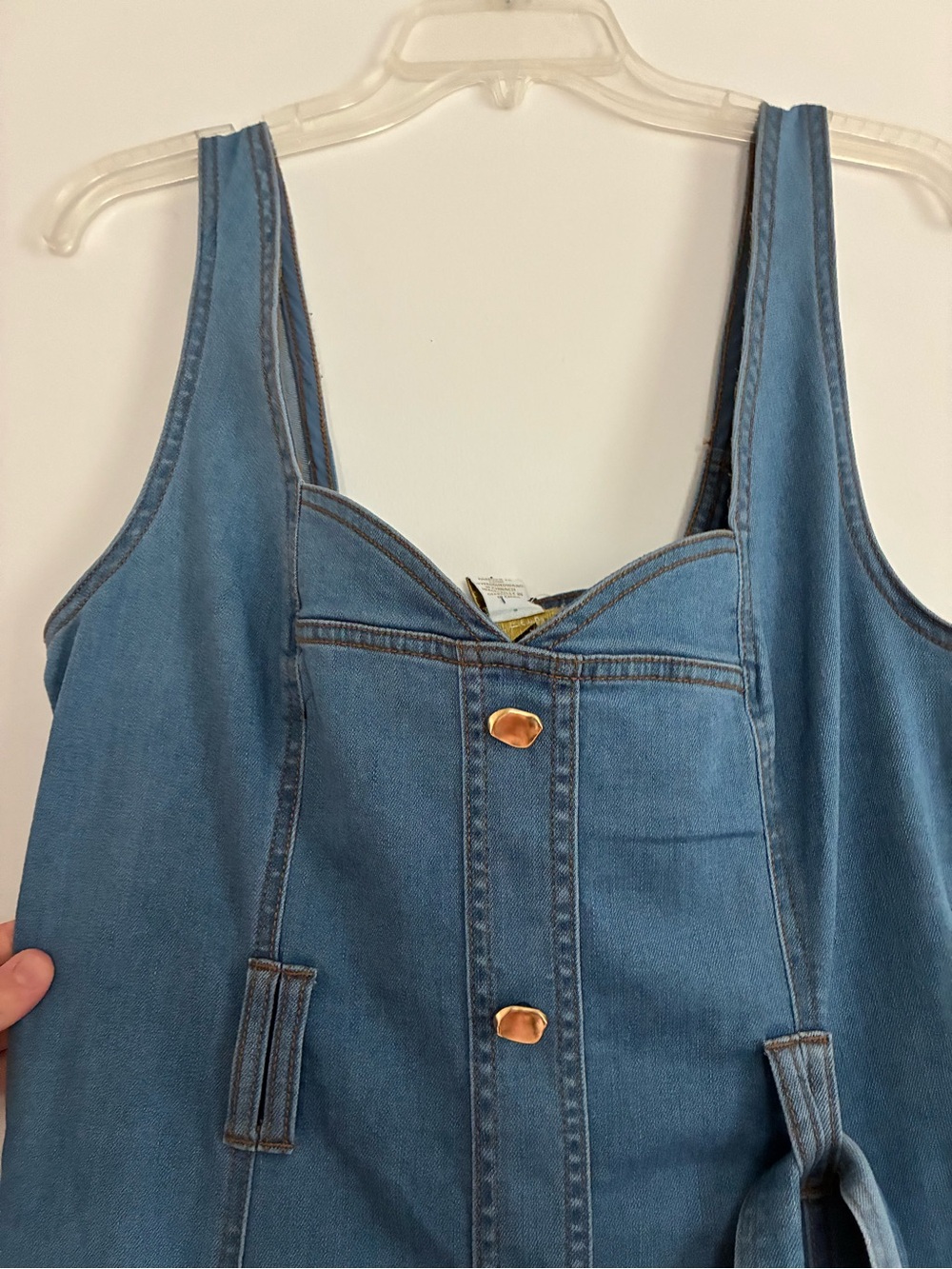 House of Harlow 1960 Blue Denim Button-Front Midi Dress with Belt - Picture 4 of 9